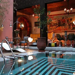 Riad Malika ****